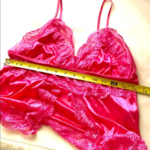 Chemise & Slips - Picture 4 of 7